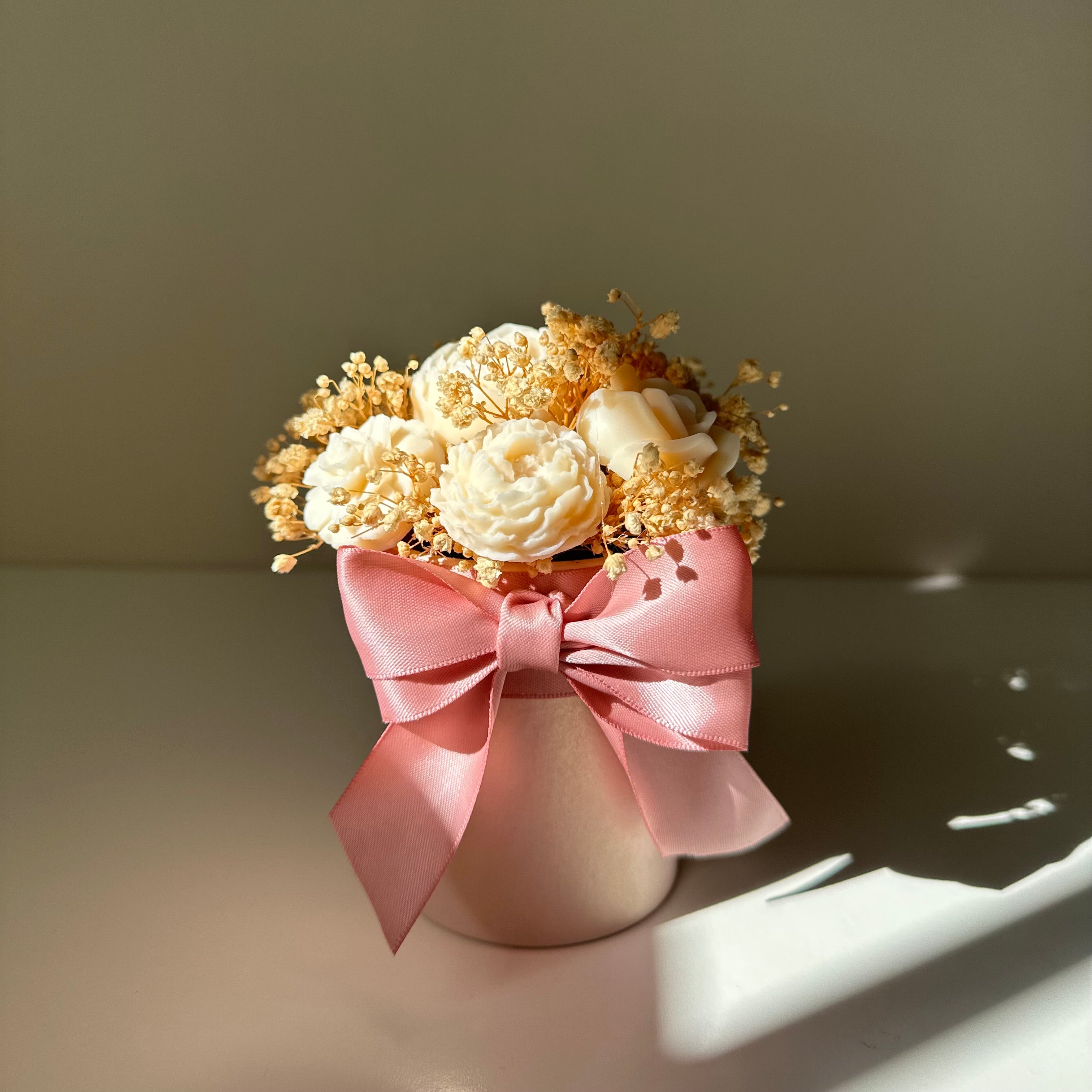 Ramo de flores de cera